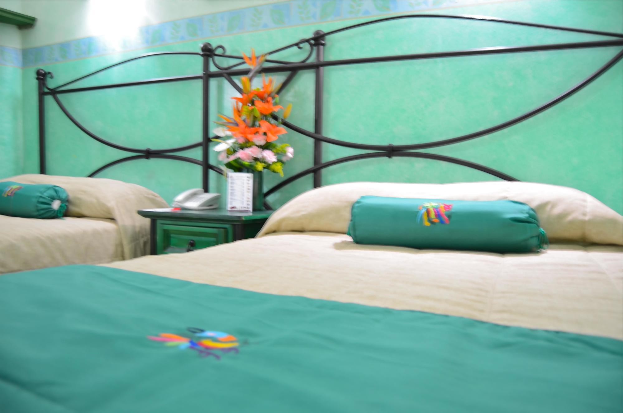 Hotel Plaza Poblana Puebla de Zaragoza Esterno foto