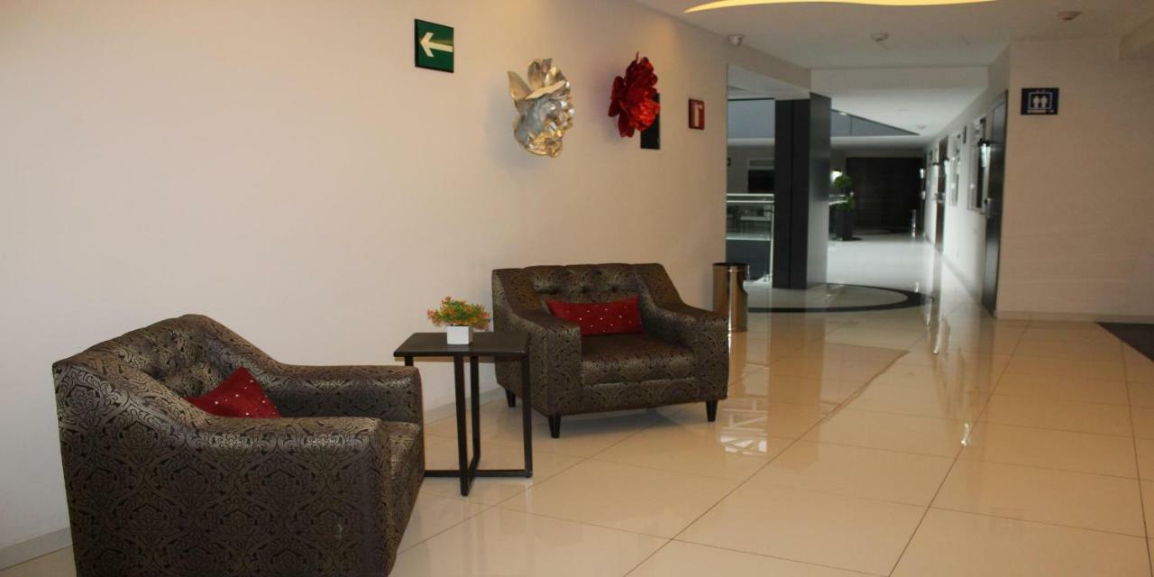 Hotel Plaza Poblana Puebla de Zaragoza Esterno foto